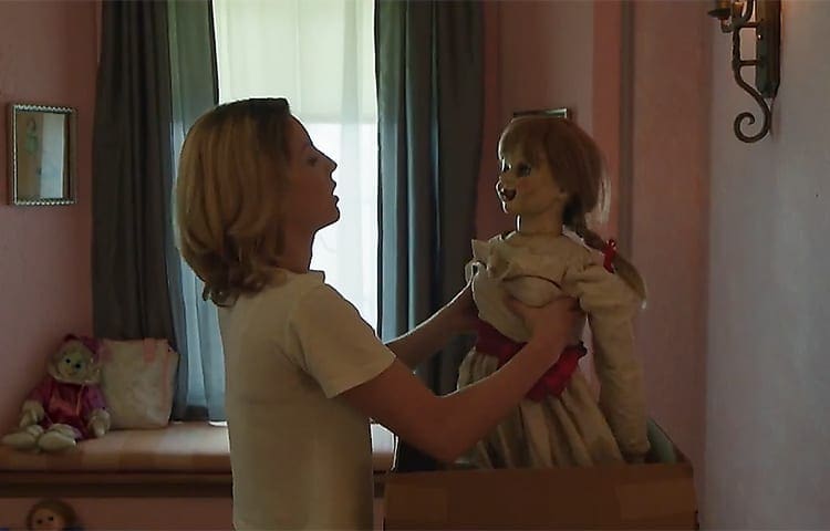 Hlavní trailer k hororu Annabelle